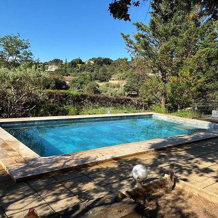 Gite 2 Chambres Avec Piscine Sernhac Buitenkant foto