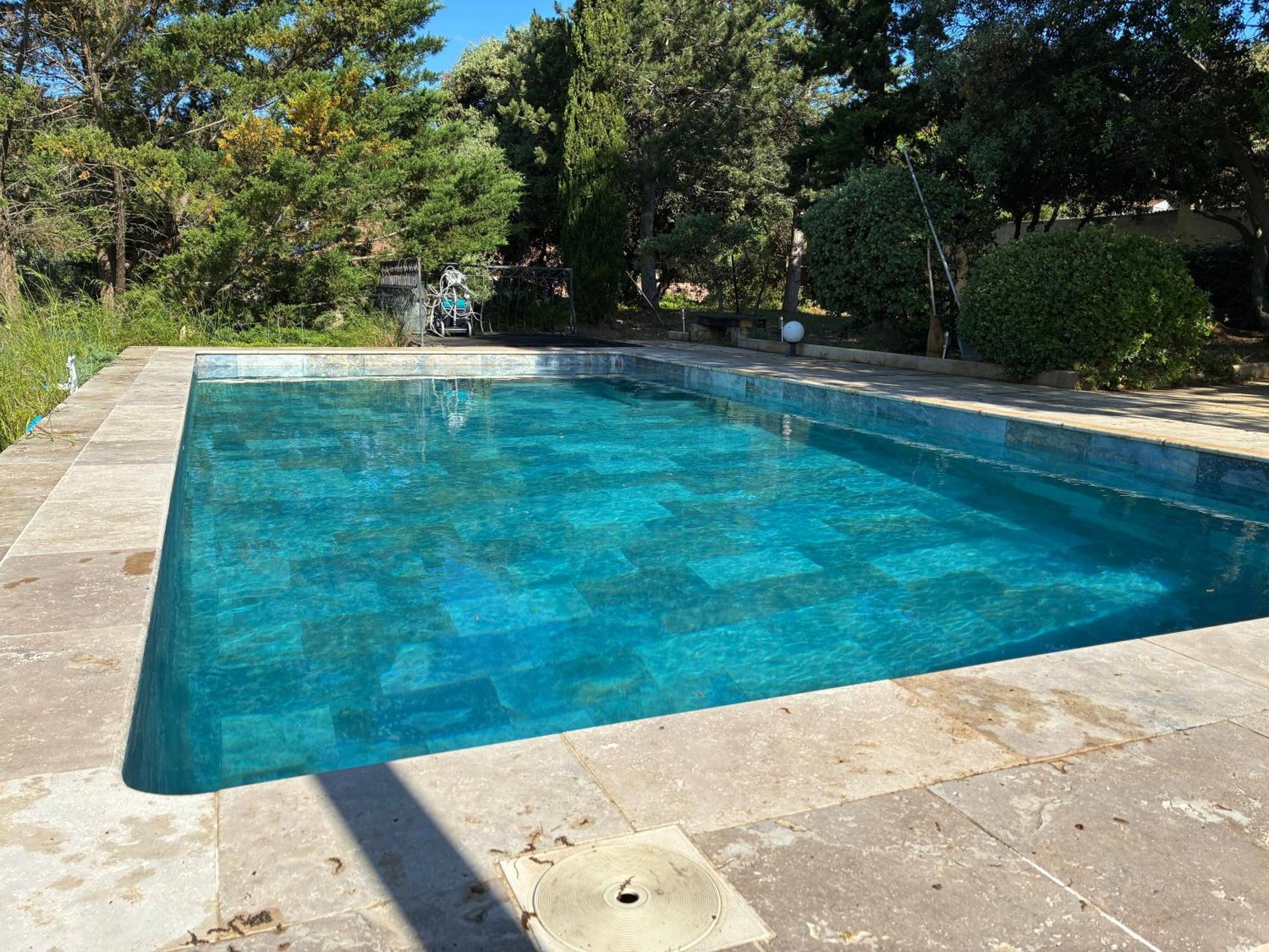 Gite 2 Chambres Avec Piscine Sernhac Buitenkant foto